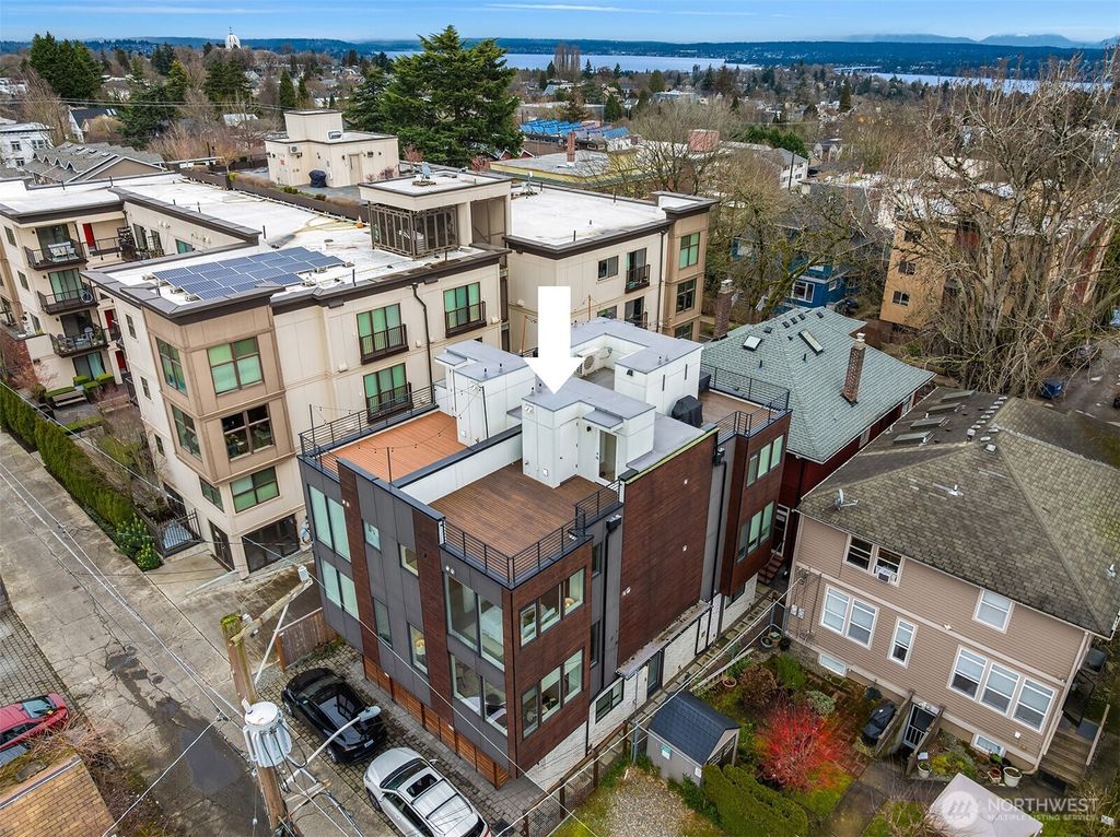 Photo of 119 A 18th Avenue E, Seattle, WA 98122 (MLS # 2483935)