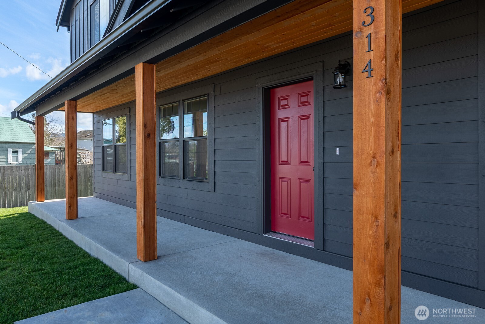 314 4th Avenue S