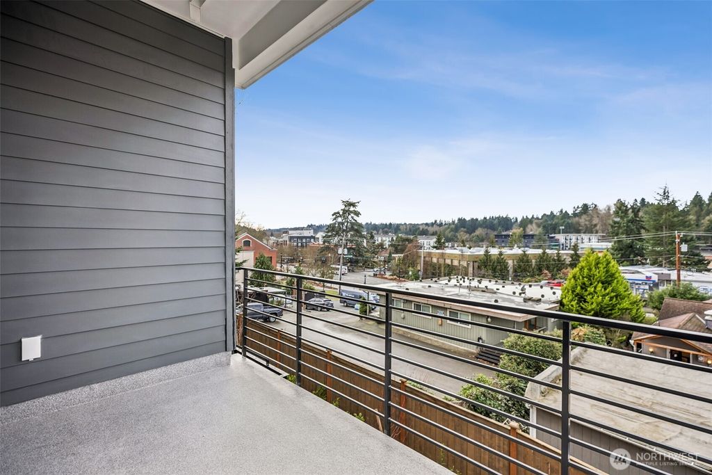 Photo of 18805 99th Court NE #E, Bothell, WA 98011 (MLS # 2403474)