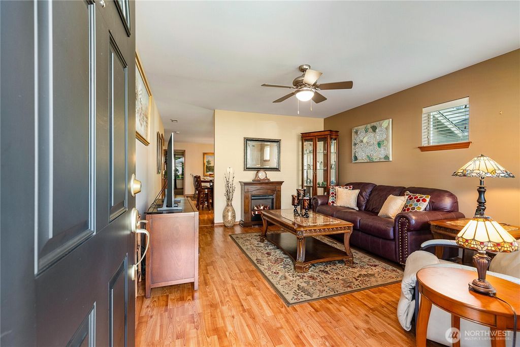 Photo of 24129 NE 112th Lane #151, Redmond, WA 98053 (MLS # 2434581)