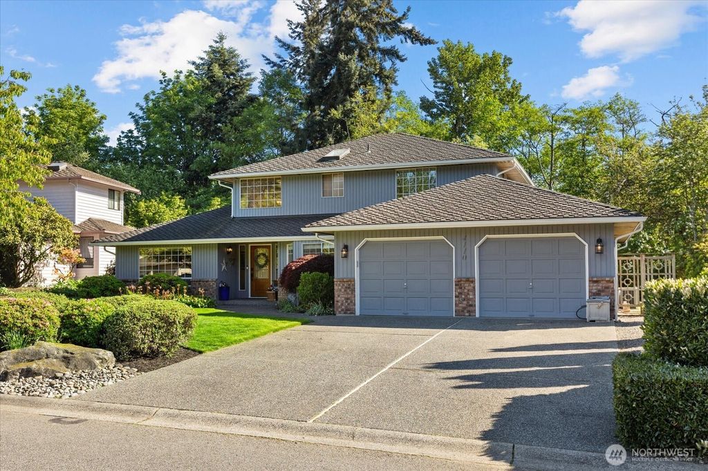 Photo of 4110 125th Place SE, Everett, WA 98208 (MLS # 2523331)
