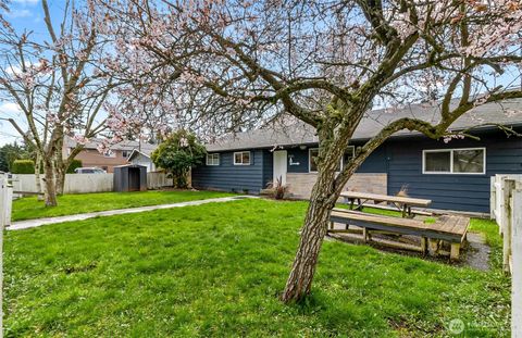 Photo of 8526 8th Avenue W #A, Everett, WA 98204 (MLS # 2497692)