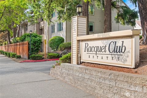 Photo of 4415 145th Avenue NE #H5, Bellevue, WA 98007 (MLS # 2429150)