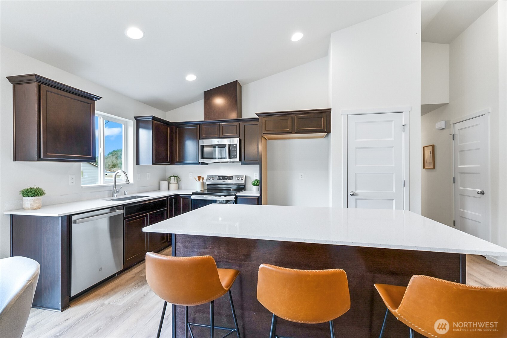 1413 Alder Lane