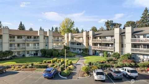 Photo of 1735 Park Avenue #B207, Bremerton, WA 98337 (MLS # 2443303)