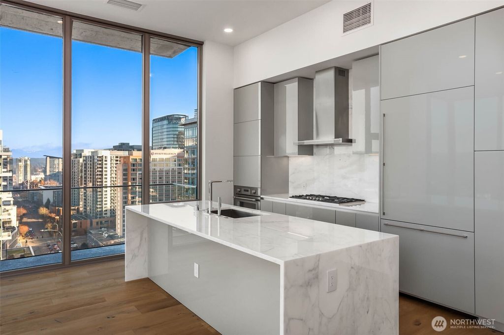 Photo of 10232 NE 10th Street #1902, Bellevue, WA 98004 (MLS # 2460459)