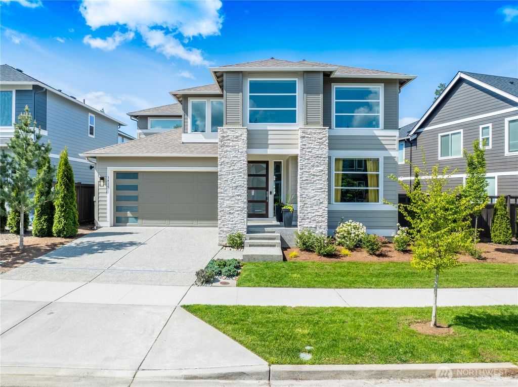 Photo of 3415 SE 19th Way, Renton, WA 98058 (MLS # 2368387)