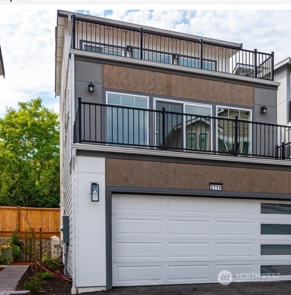 Photo of 2714 151st Street SW, Lynnwood, WA 98087 (MLS # 1998290)
