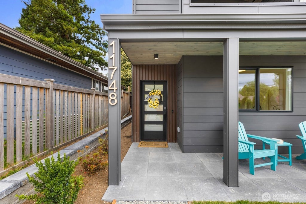 Photo of 11748 Dayton Avenue N, Seattle, WA 98133 (MLS # 2576099)