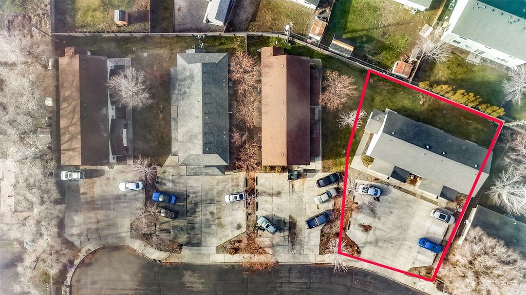 Photo of 1814 W W Crouse Street, Moses Lake, WA 98837 (MLS # 2471890)