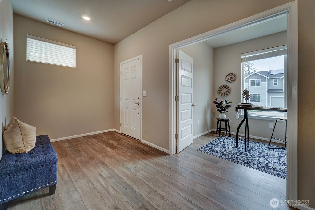 Photo of 1013 Timberline Avenue, Bremerton, WA 98312 (MLS # 2513843)