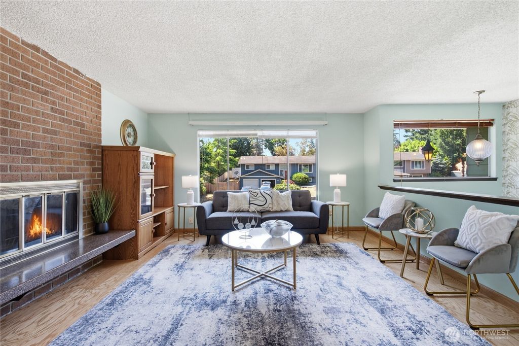 Photo of 13122 SE 188th Street, Renton, WA 98058 (MLS # 2556909)