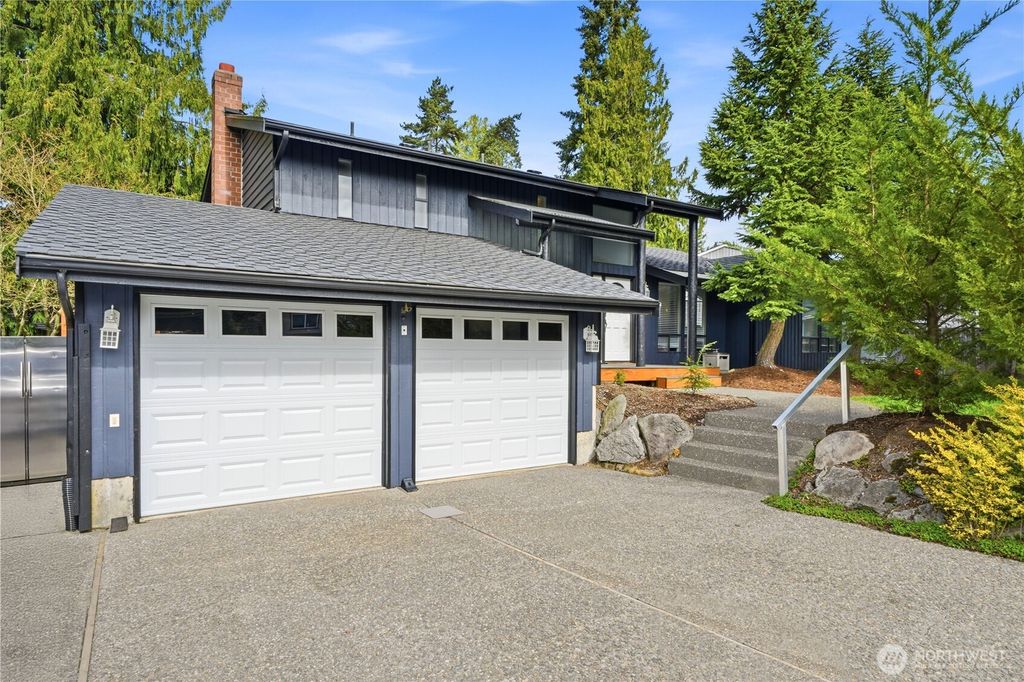 Photo of 10430 34th Drive SE, Everett, WA 98208 (MLS # 2511512)