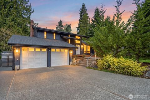 Photo of 10430 34th Drive SE, Everett, WA 98208 (MLS # 2511512)