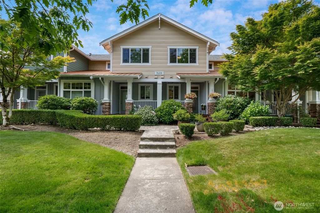 Photo of 7601 Fairway Avenue SE #802, Snoqualmie, WA 98065 (MLS # 2394017)