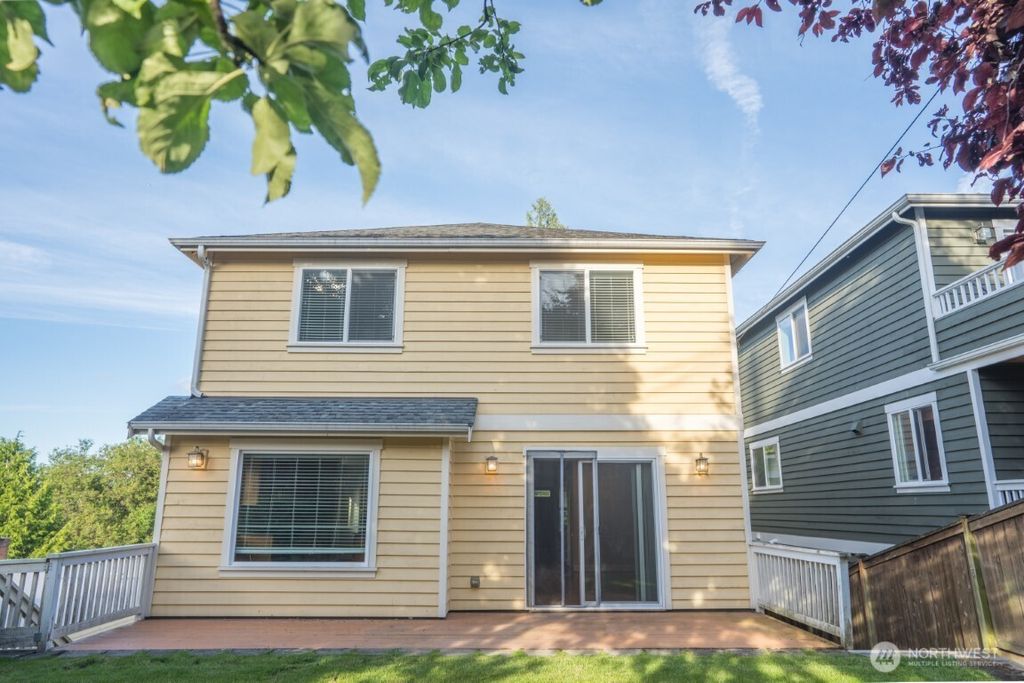 Photo of 4621 34th Avenue W, Seattle, WA 98199 (MLS # 2514900)