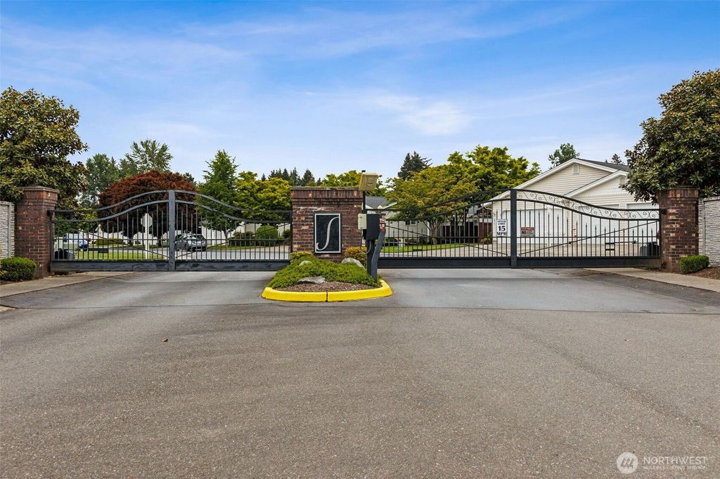 Photo of 4819 Stratford Lane SE, Olympia, WA 98501 (MLS # 2529599)