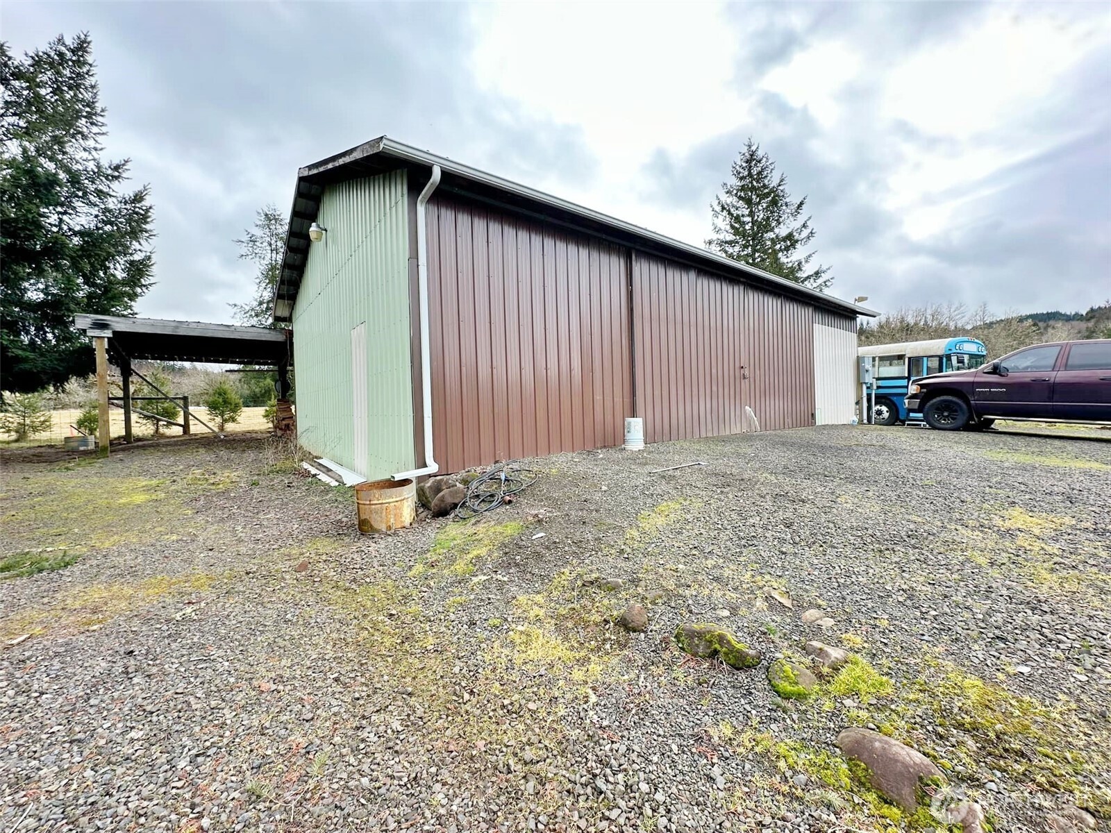886 Salmon Creek Road