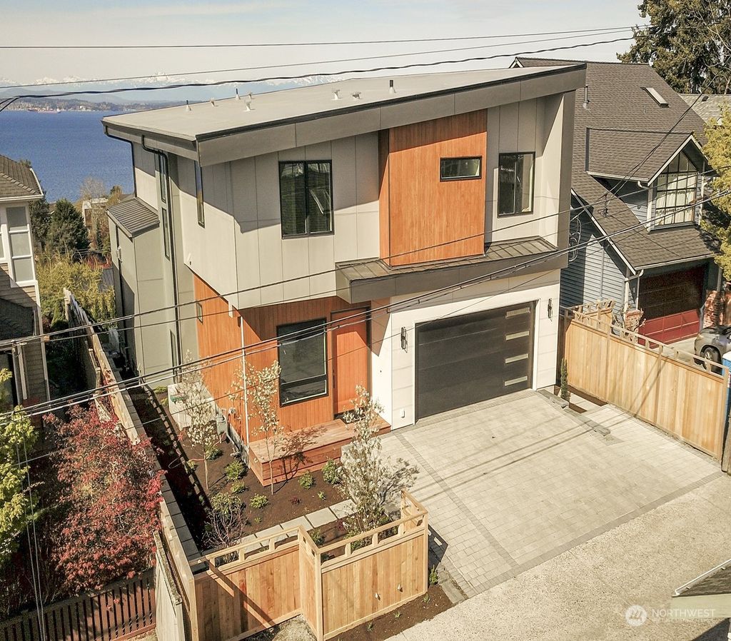 Photo of 5426 47th Avenue SW, Seattle, WA 98136 (MLS # 2218365)