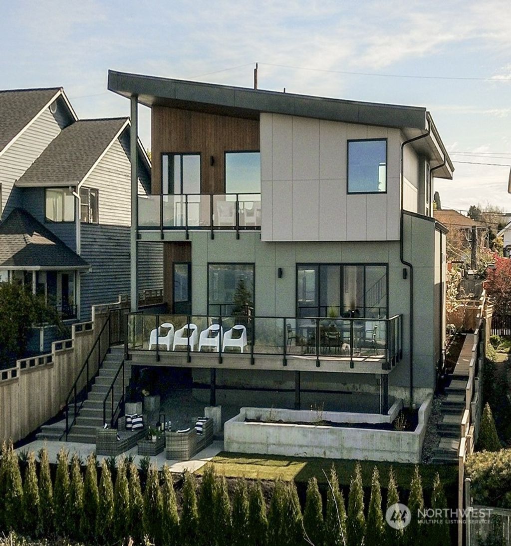 Photo of 5426 47th Avenue SW, Seattle, WA 98136 (MLS # 2218365)