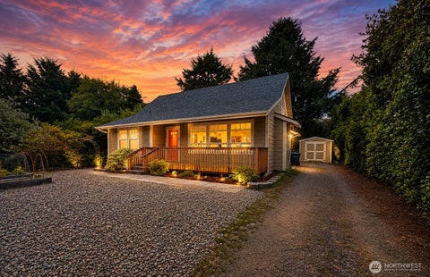 Photo of 224 S Oar Loop SW, Ocean Shores, WA 98569 (MLS # 2565352)