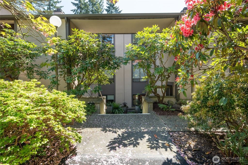Photo of 1543 NE 143rd Street #G2, Seattle, WA 98125 (MLS # 2393366)