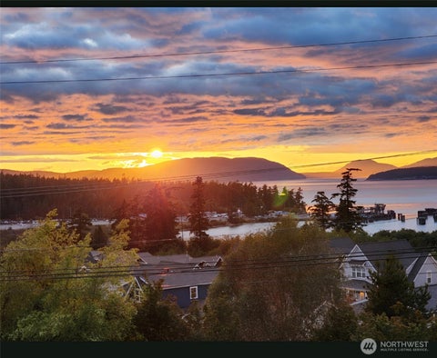 Photo of 1505 Harbor View Court, Anacortes, WA 98221 (MLS # 2559553)