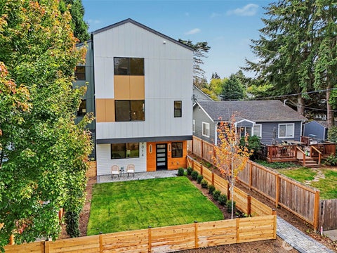 Photo of 9014 4th Avenue NW, Seattle, WA 98117 (MLS # 2583414)