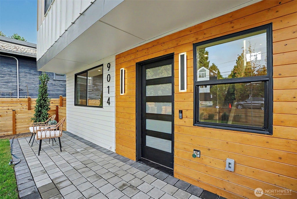 Photo of 9014 4th Avenue NW, Seattle, WA 98117 (MLS # 2583414)