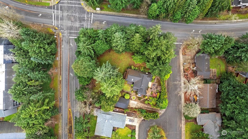 Photo of 6625 140th Place NE, Redmond, WA 98053 (MLS # 2196639)
