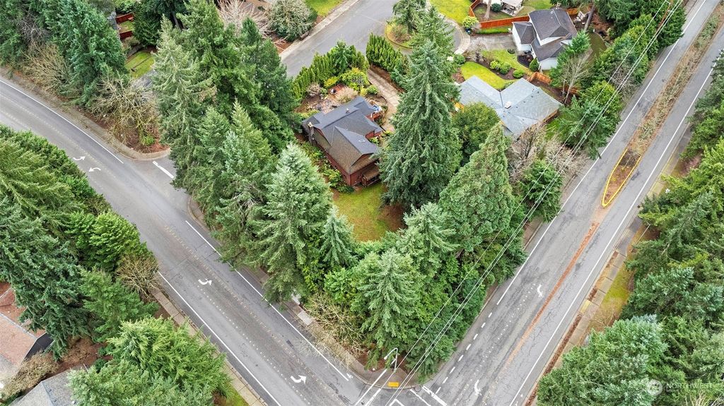 Photo of 6625 140th Place NE, Redmond, WA 98053 (MLS # 2196639)
