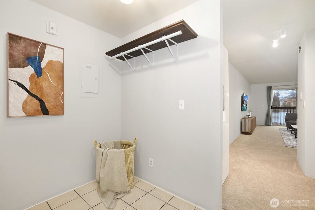 Photo of 31003 14th Avenue S #C4, Federal Way, WA 98003 (MLS # 2459923)