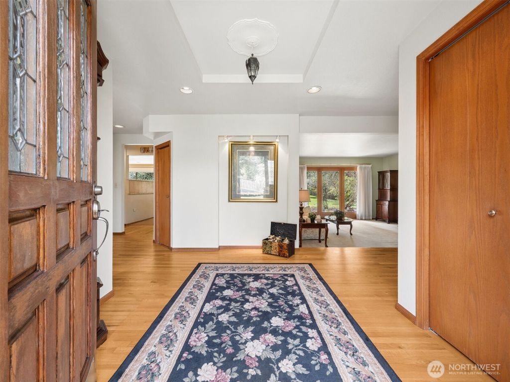 Photo of 24315 SE 225th Street, Maple Valley, WA 98038 (MLS # 2505794)