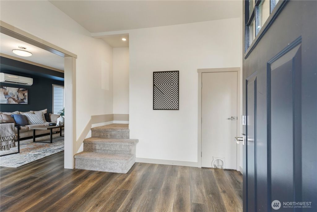 Photo of 319 Short Columbia Street, Monroe, WA 98272 (MLS # 2427281)