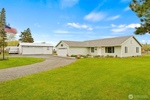 Photo of 3320 Wilson Creek Road, Ellensburg, WA 98926 (MLS # 2510919)