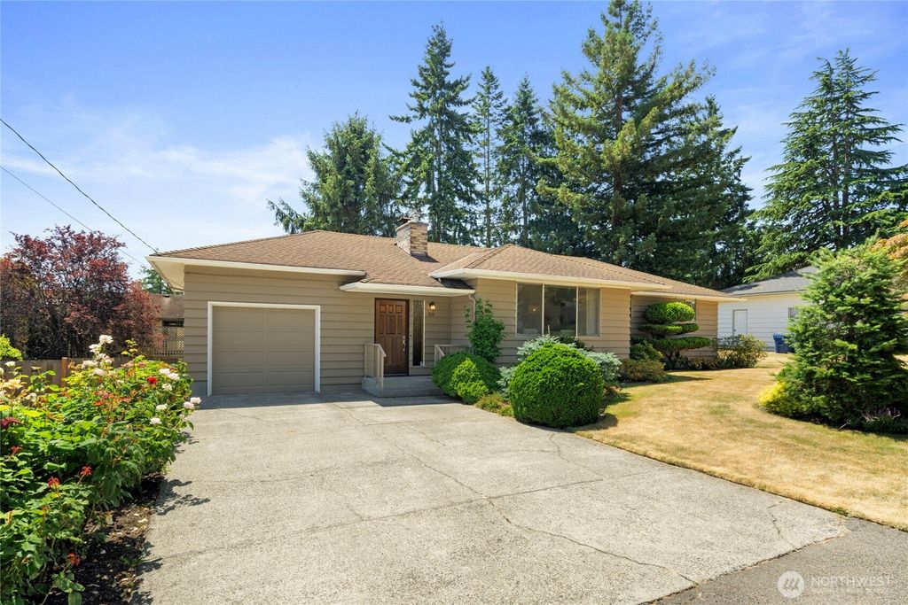 Photo of 5111 S 168th Street, SeaTac, WA 98188 (MLS # 2402843)