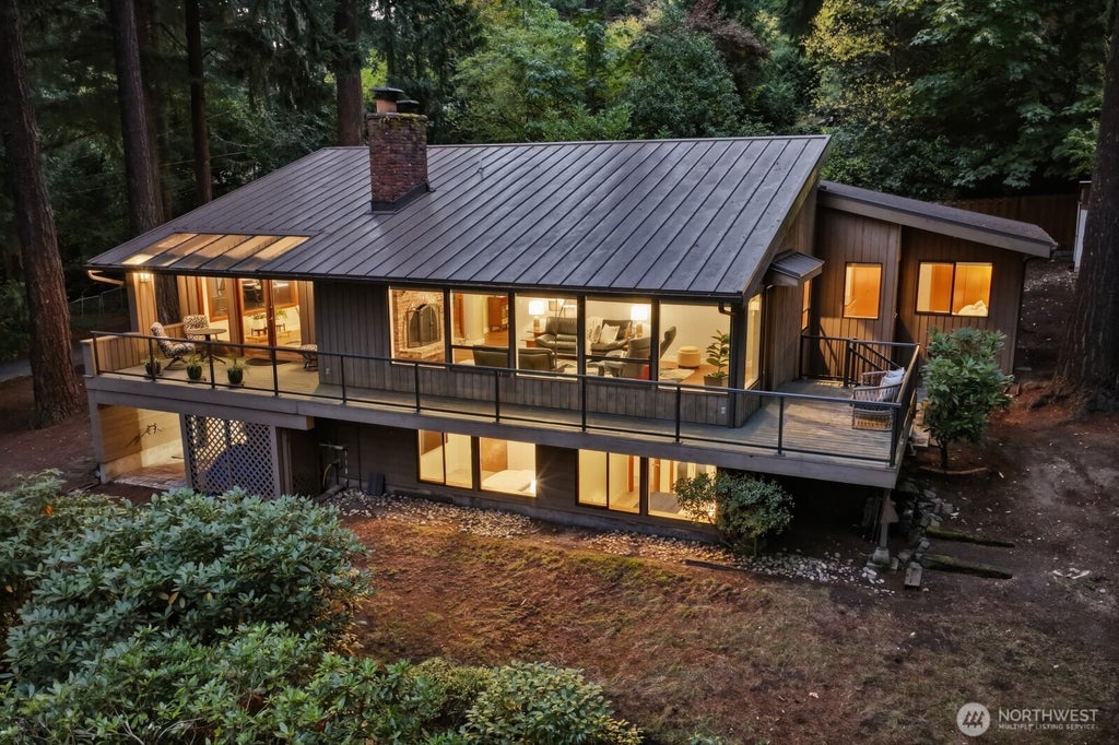 Photo of 4786 NE 178th Street, Lake Forest Park, WA 98155 (MLS # 2593951)