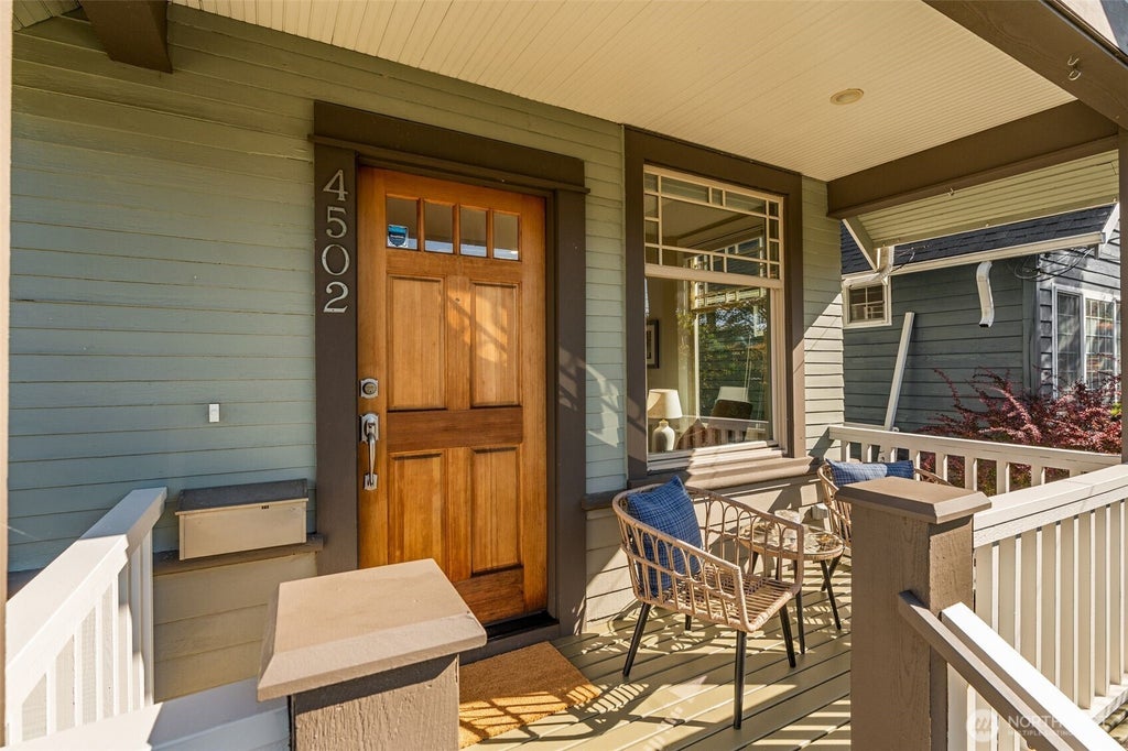 Photo of 4502 Cascadia Avenue S, Seattle, WA 98118 (MLS # 2570054)