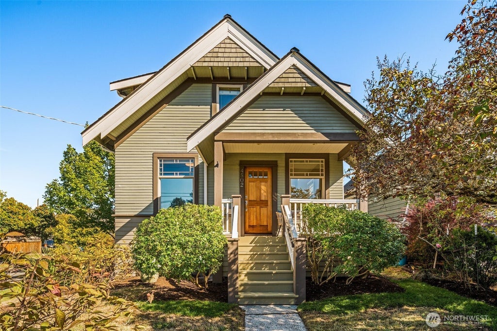 Photo of 4502 Cascadia Avenue S, Seattle, WA 98118 (MLS # 2570054)
