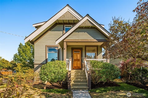 Photo of 4502 Cascadia Avenue S, Seattle, WA 98118 (MLS # 2570054)