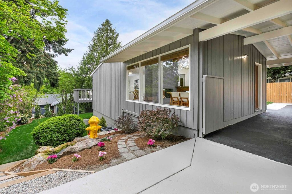 Photo of 10717 3rd Avenue NW, Seattle, WA 98177 (MLS # 2365106)