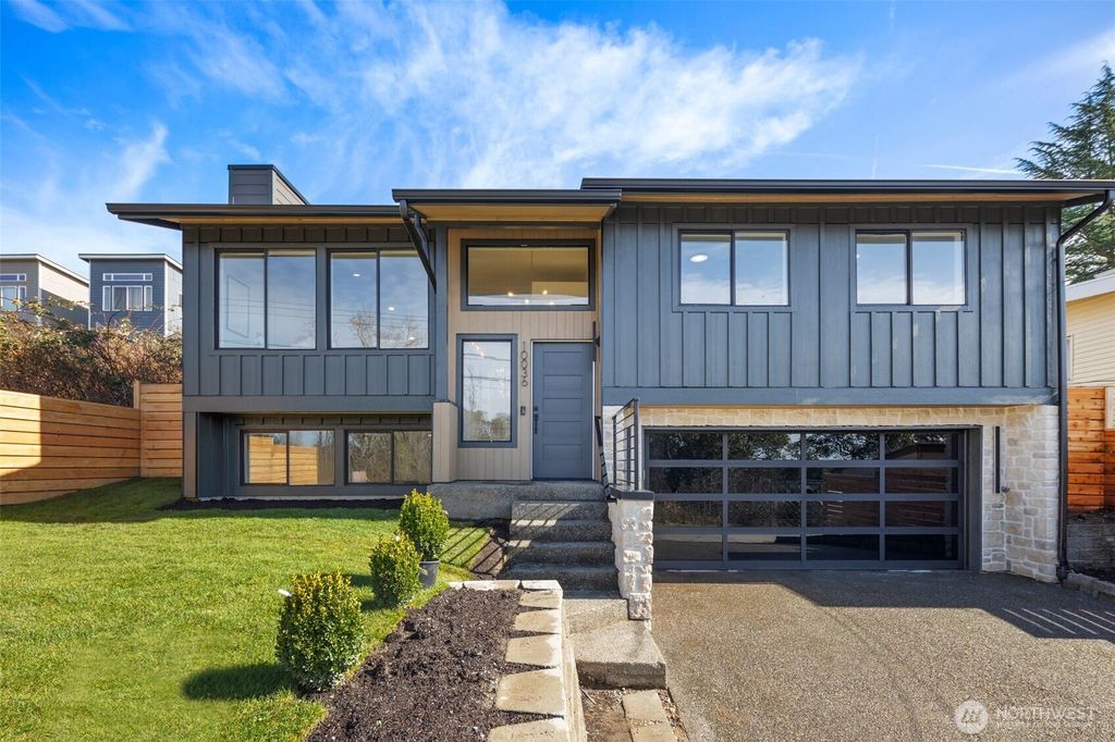 Photo of 10036 21st Avenue SW, Seattle, WA 98146 (MLS # 2335200)