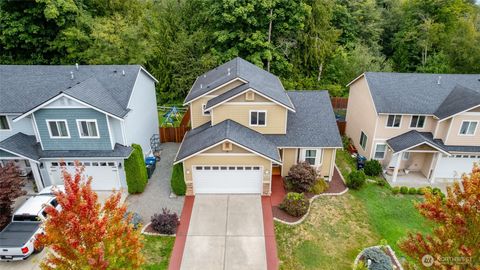 Photo of 1537 E Gateway Heights Loop Loop, Sedro Woolley, WA 98284 (MLS # 2427841)