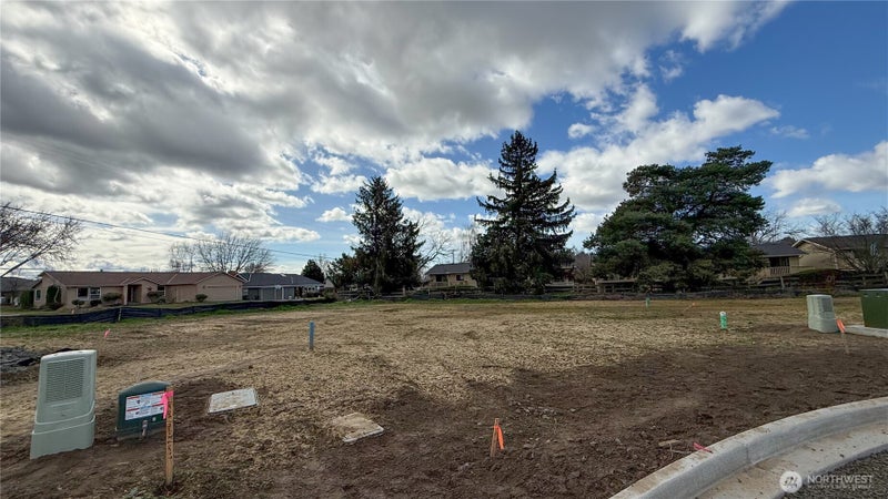 1180 Fortune Drive