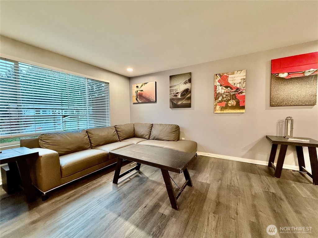 Photo of 6208 Sycamore Place, Everett, WA 98203 (MLS # 2460492)