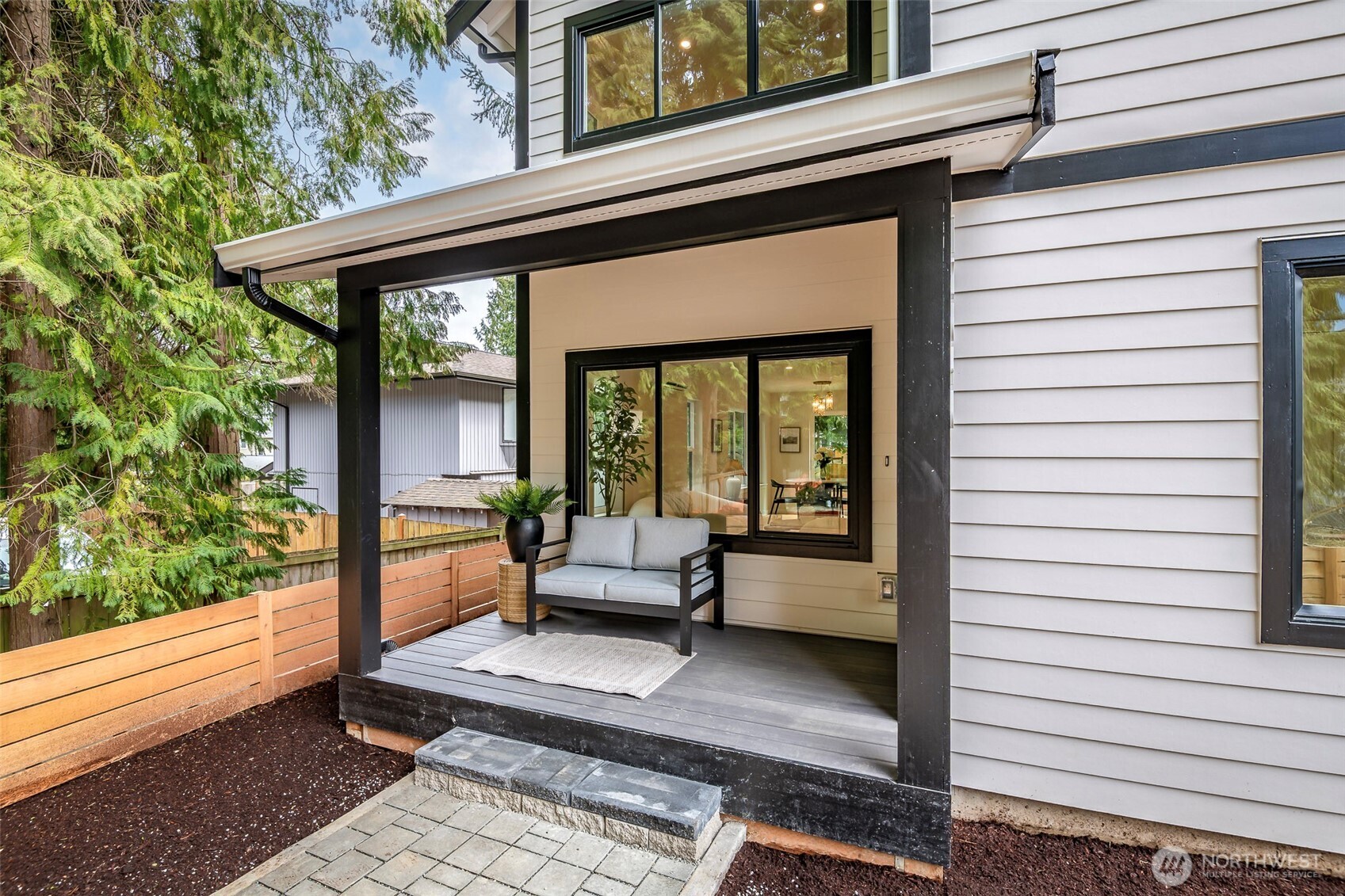 12646 NE 80th Street