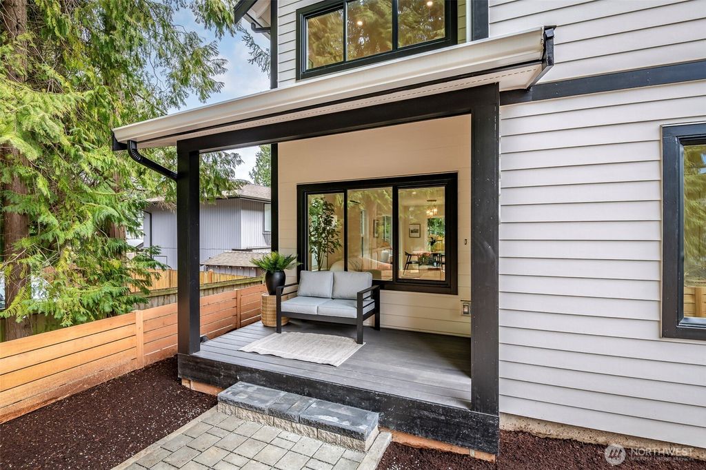 Photo of 12646 NE 80th Street, Kirkland, WA 98033 (MLS # 2509781)