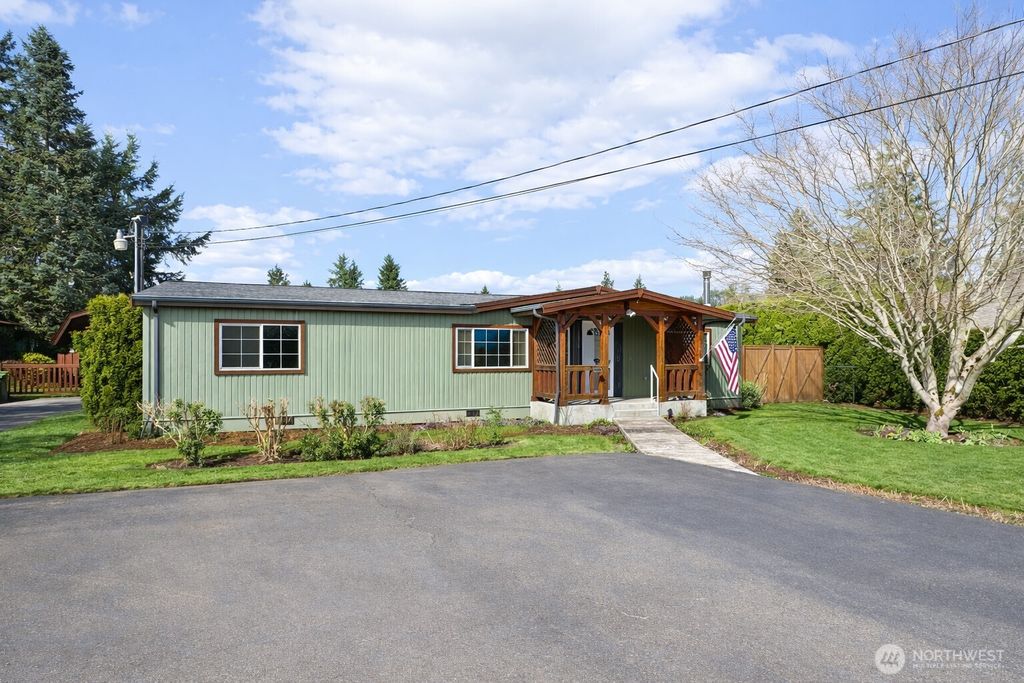 Photo of 33306 SE 44th Place, Fall City, WA 98024 (MLS # 2497278)