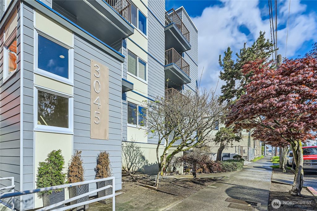 Photo of 3045 20th Avenue W #108, Seattle, WA 98199 (MLS # 2427477)