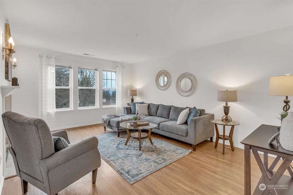 Photo of 4109 224th Lane SE #314, Issaquah, WA 98029 (MLS # 2203376)